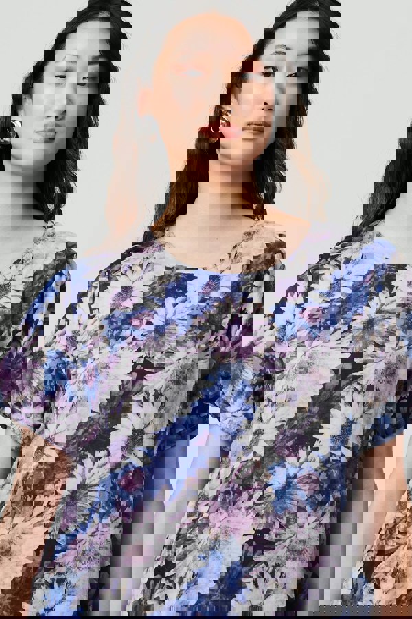 Blue | Floral Short Sleeve Knee Length Shift Dress
