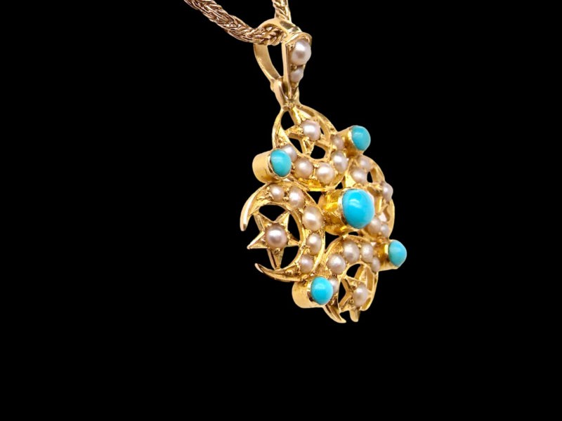 Vintage Tom An antique Turquoise and Pearl pendant