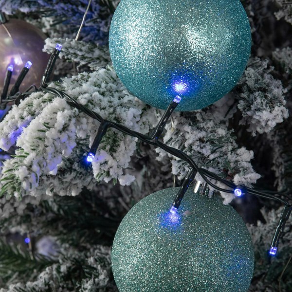 Samuel Alexander 15.5m 600 LED Colour Changing Christmas String Lights in White to Blue
