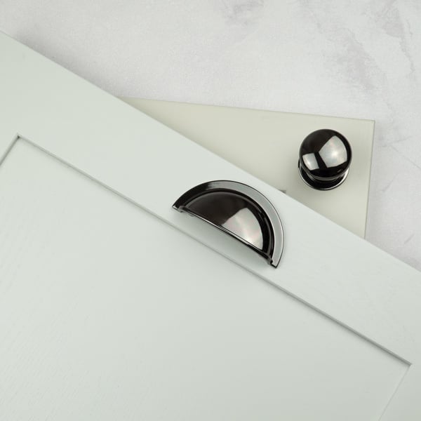 Handle & Home Black Nickel Knob and Cup Handle