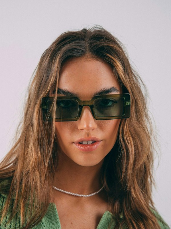 90's Mid Frame Rectangle Sunglasses In Crystal Green - svnx
