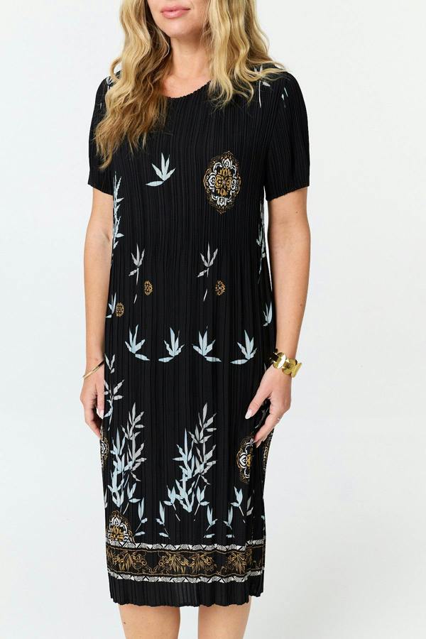 Black | Border Print Pleated Texture Midi Dress