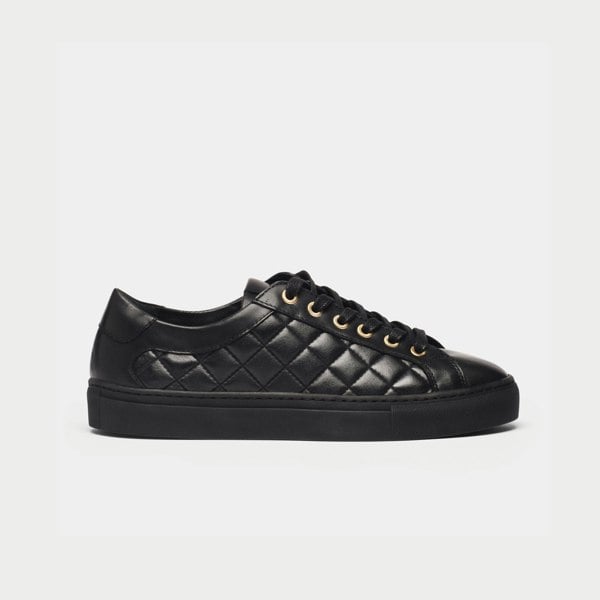 Calla Star Trainers - Black Quilted