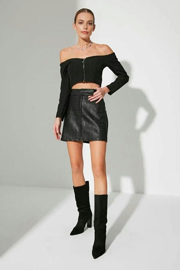 WOVCOR A-Line Faux Leather Mini Woven Skirt