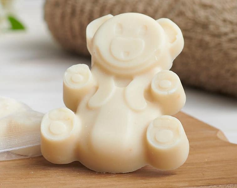 Goats of the Gorge Goats milk soap bar- Teddy bear