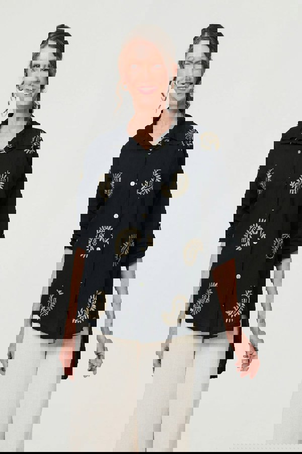 Black | Embroidered 3/4 Turn-Up Sleeve Shirt
