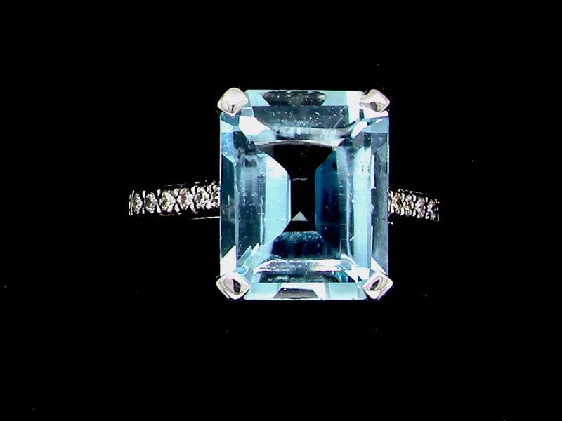 Vintage Tom A fine aquamarine and diamond ring