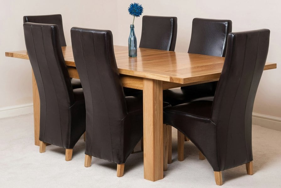 That's Furniture Seattle Oak Extending Dining Table with Lola Leather Chairs