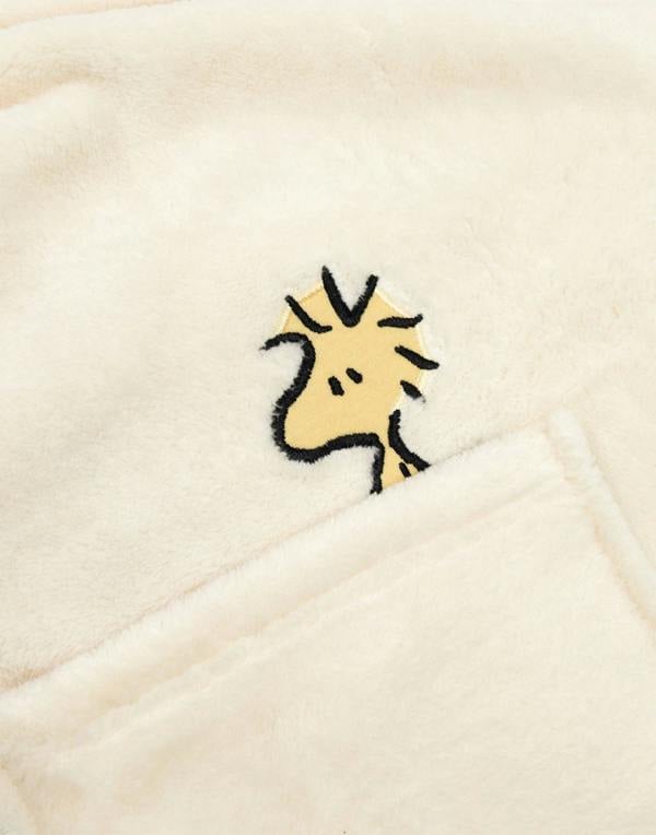 Peanuts Womens White Snoopy Hooded Bathrobe