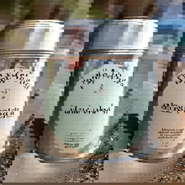 Amber & Rock salt scented candle in silver tin