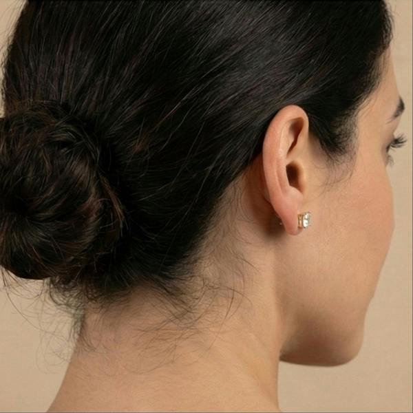 Spero London 9ct Solid Gold Square Stud Earrings