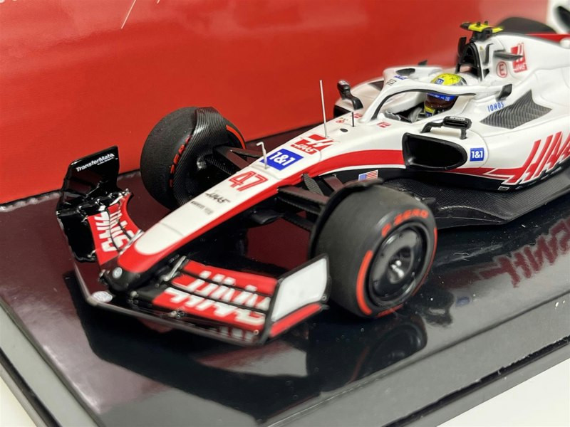 Minichamps Mick Schumacher Haas F1 Team VF-22 Bahrain GP 2022 1:43 Scale 417220147