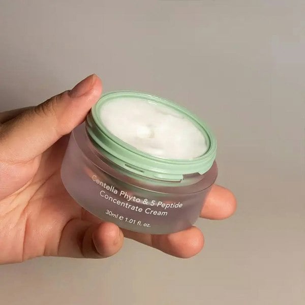 Haruharu Wonder Centella Phyto & 5 Peptide Concentrate Cream 30ml - Atelier De Glow