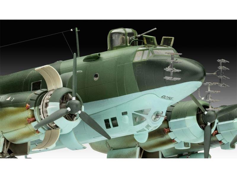 Revell German Focke-Wulf Fw 200 C-5/C-8 Condor (1:72 Scale)