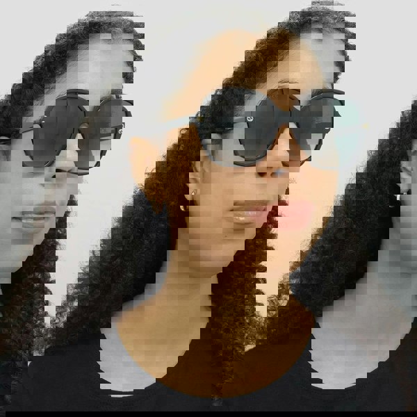 Gucci Sunglasses GG0092S 001 Black Grey Gradient