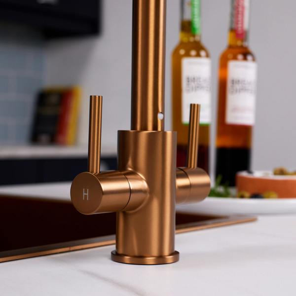 Flode Hammerfest | Dual Lever Kitchen Sink Mixer Tap with Swivel Spout | Brushed Copper Finish