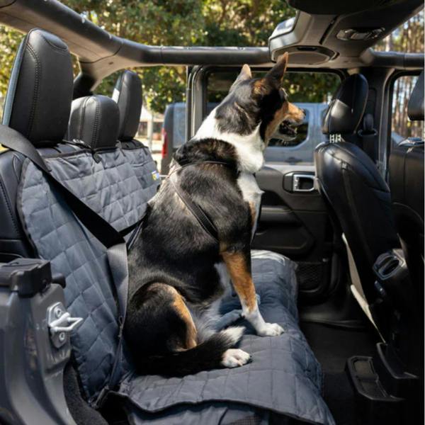 EzyDog Dog Seatbelt Restraint