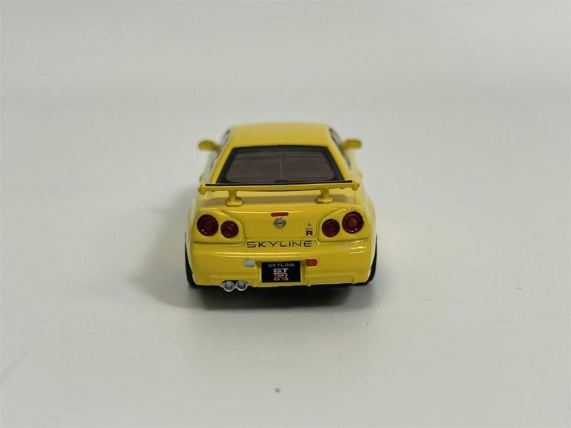 Mini GT Nissan Skyline GTR R34 V Spec Lightning Yellow RHD 1:64 Scale - MGT00762R