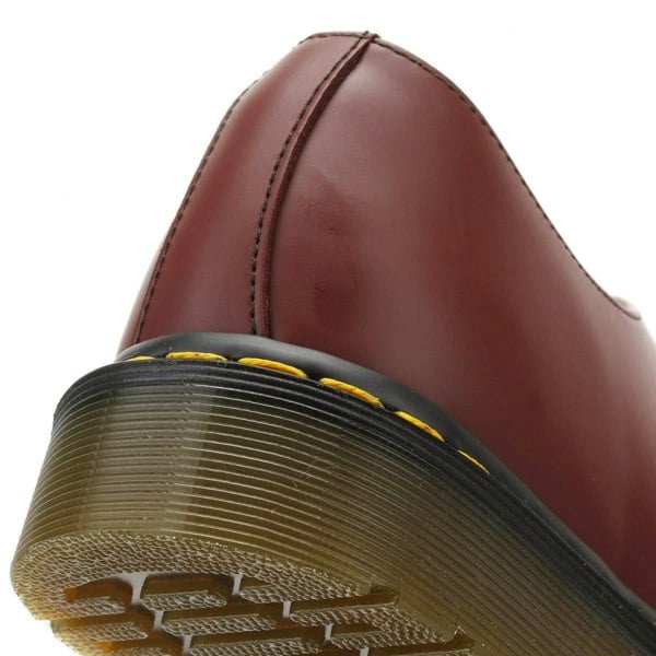 Dr. Martens - 11838600 UN 1461 Smooth Cherry Red