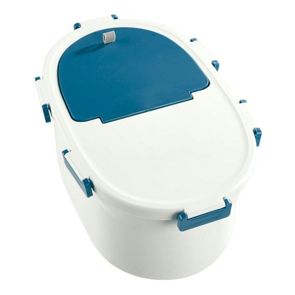 Airtight Pet Food Storage Container for Dogs and Cats Living and Home