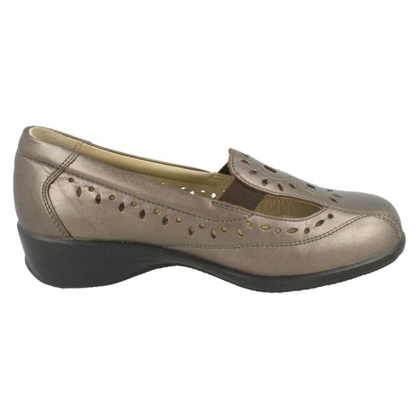 DB Shoes Ladies Easy B Comfortable Slip On Shoes Sunray