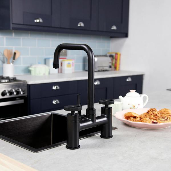 Flode kraft | Industrial Bridge Style 3 in 1 Instant Boiling Tap | Matt Black Finish