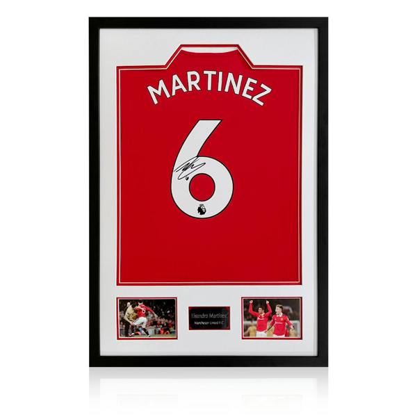 Lisandro Martínez Signed Manchester United Premium Frame