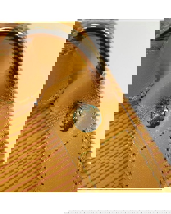 195223889.jpg