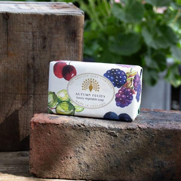 The English Soap Company Luxury 190g Soap Bars - Heritage Collection