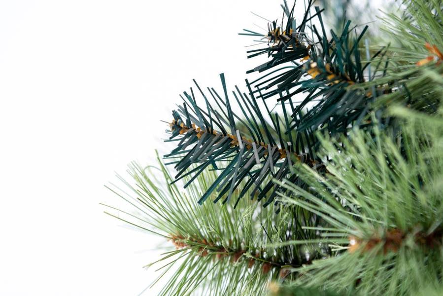 5ft to 8ft Kentucky Pine Artificial Christmas Tree Range with Hinged Branches and Metal Stand image 7