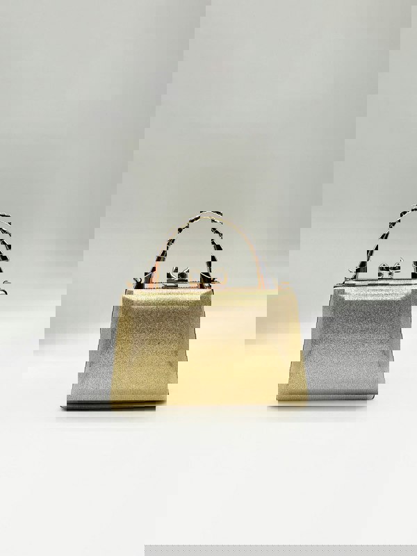 SVNX Heart Pearl Clutch Bag In Gold