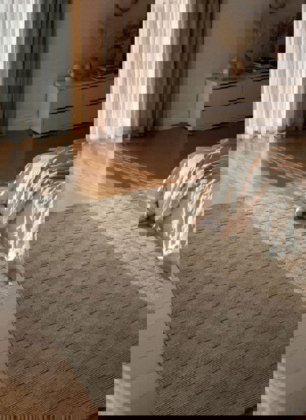 The Rugs Scala Handwoven Wool Rug - Quality Checkered Design