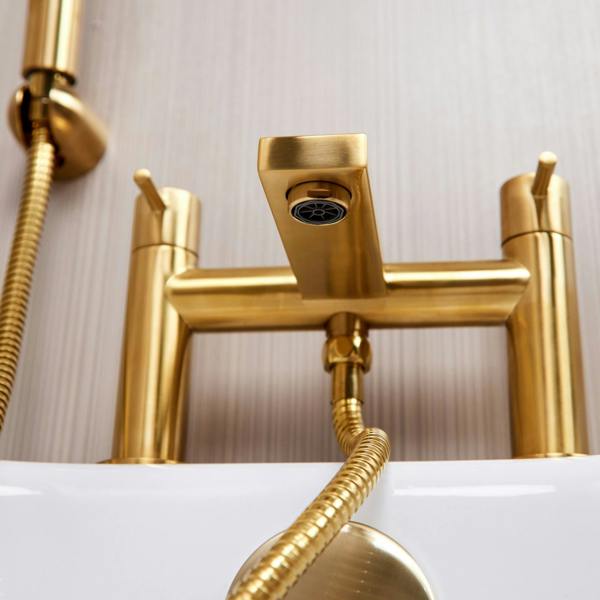 Flode Eslov | Bath Shower Mixer Tap | Includes Handset and Holder | Brushed Brass