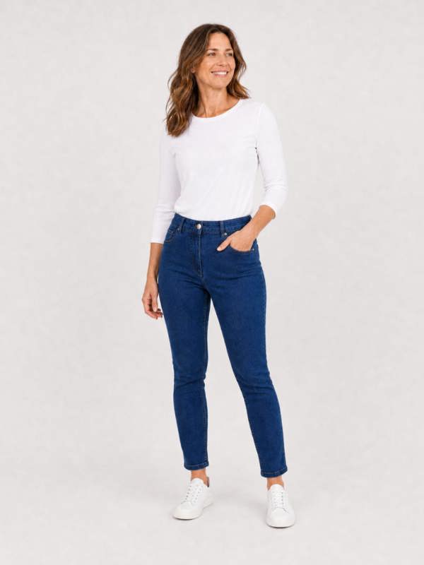 PennyPlain 5 Pocket Denim - Blue Wash Short