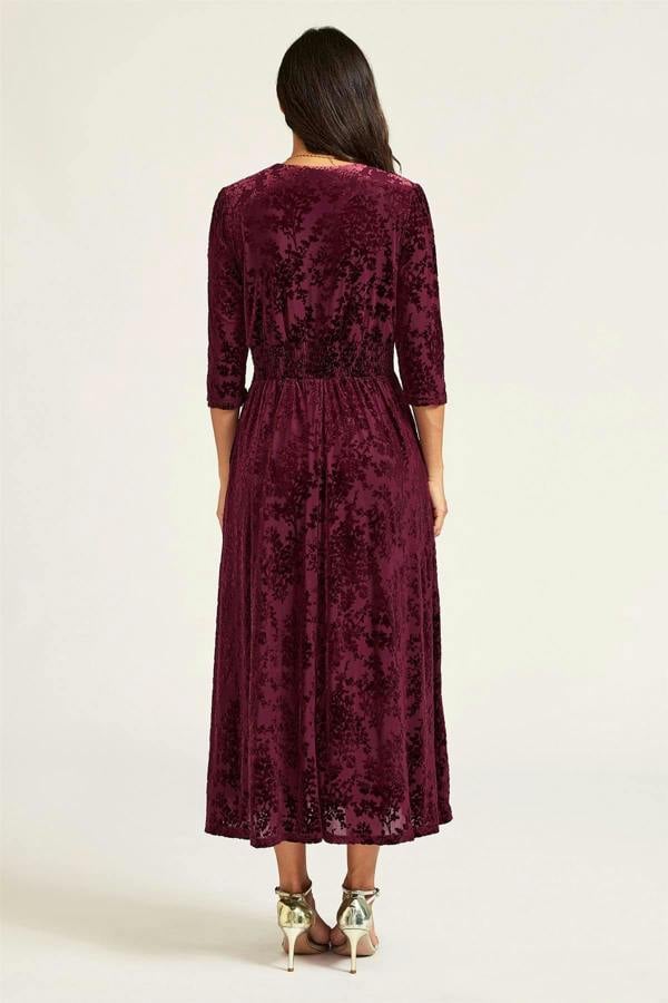 FS Collection Velvet Flock Wrap Neck 3/4 Sleeve Midi Dress In Wine