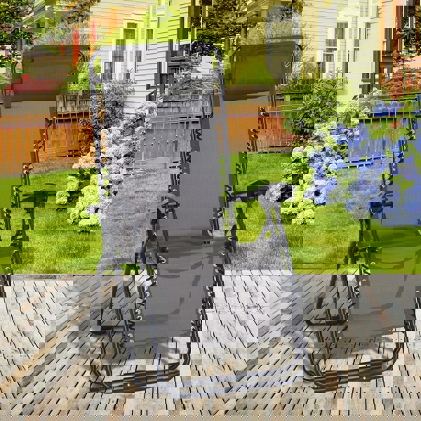 Outdoor Lounge Chair