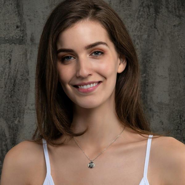 Organic Evil Eye Pendant Necklace for Women - namana.london