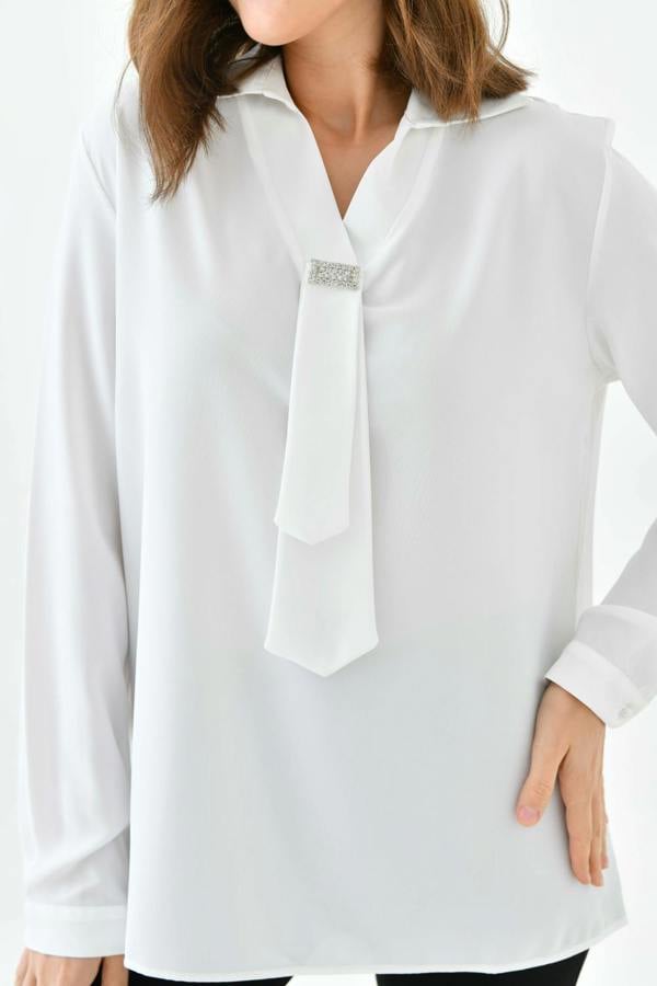 Hoxton Gal Oversized Long Sleeves Shirt Collar Blouse Top with Brooch Detail in White