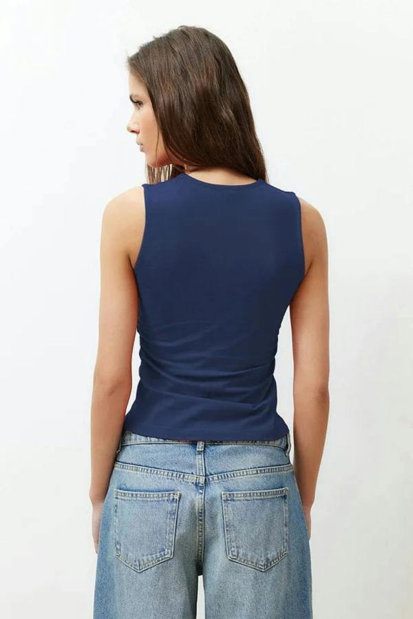Hoxton Gal Plain Square-Neck Ruched Fitted Stretch Knit Blouse