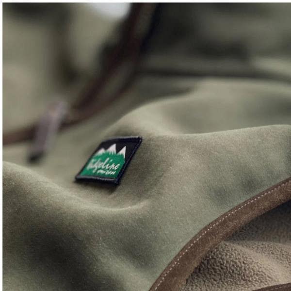 Detail view of fleece quality of the Ridgeline Monarch gilet for women