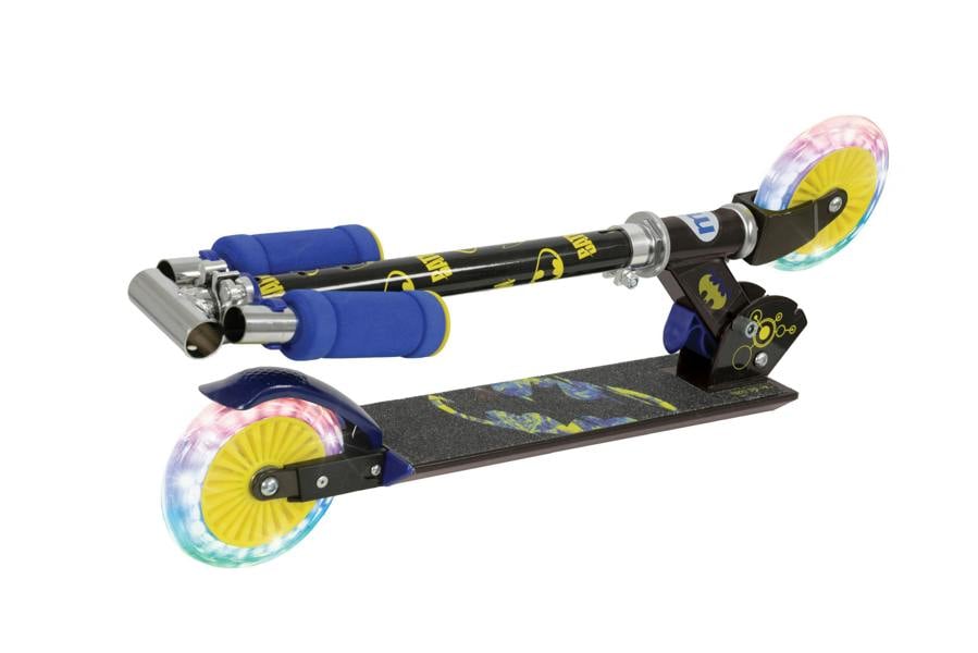 Batman Folding Inline Scooter with Light Up Wheels