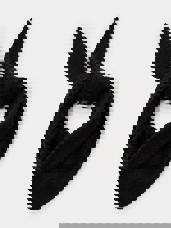 GWD The Everyday Triangle Wool Scarf Collection