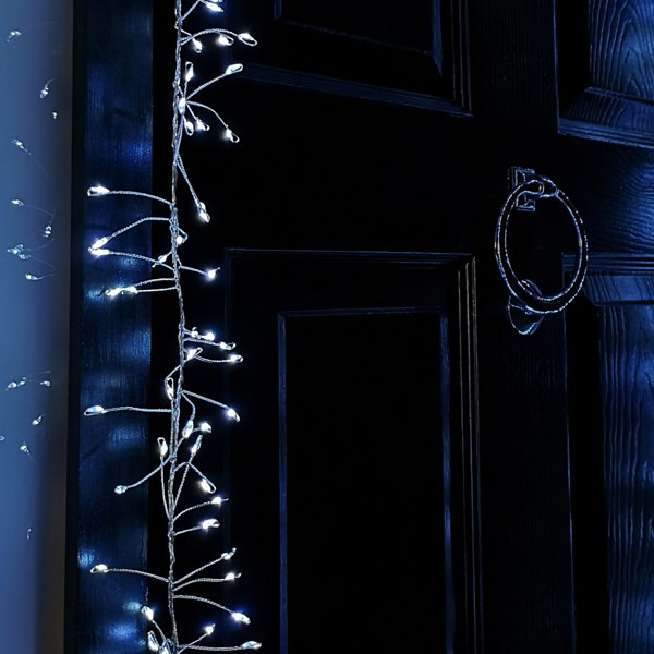 Samuel Alexander 5.5m 880 LED Indoor Outdoor Christmas Door Lights in Cool White