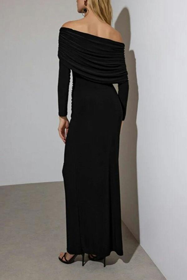 WOVCOR Pleated Carmen Collar Flexible Maxi Knit Dress