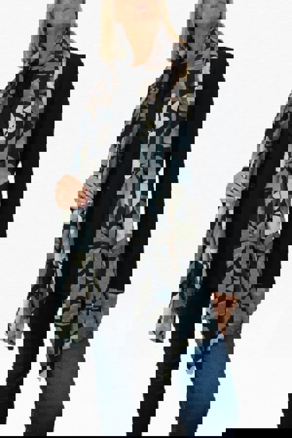 Paulo Due Large Leaf Design Wool Blend Pashmina Scarf