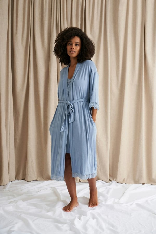 Pretty You London Women's Bamboo Lace Kimono Robe Dressing Gown in Blue Mist