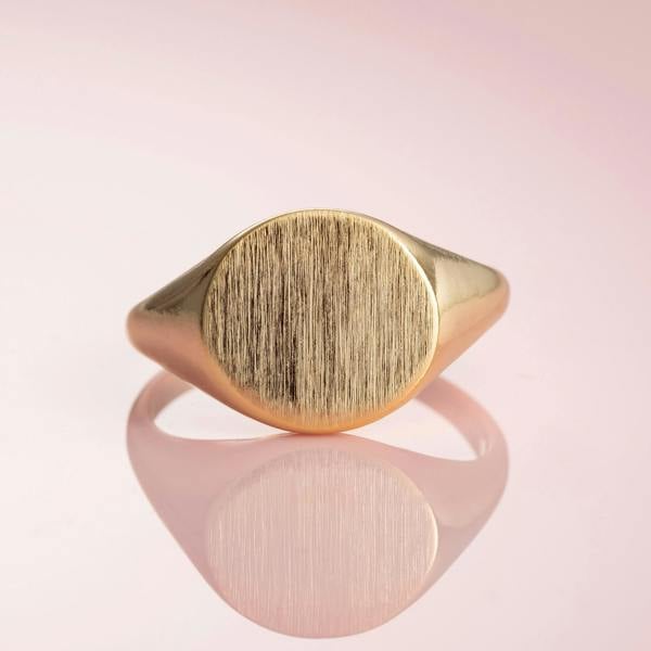 Adjustable Gold Signet Ring for Women - namana.london