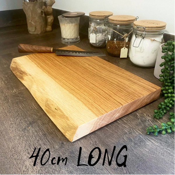 Giraffes & Craftz Live Edge Oak Chopping Board