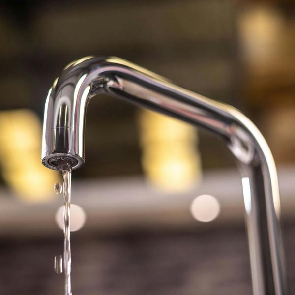 Flode Vier | 4 in 1 Instant Boiling & Filtered Cold Water Tap | Polished Chrome Finish