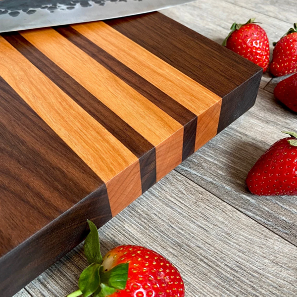 Giraffes & Craftz Black Walnut & Cherry Chopping Board - with American Cherry Inlays & Bevelled Base Wooden Cutting Board
